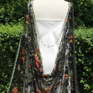 Embroidered Floral Bridal Cape, Black Lace Wedding Veil