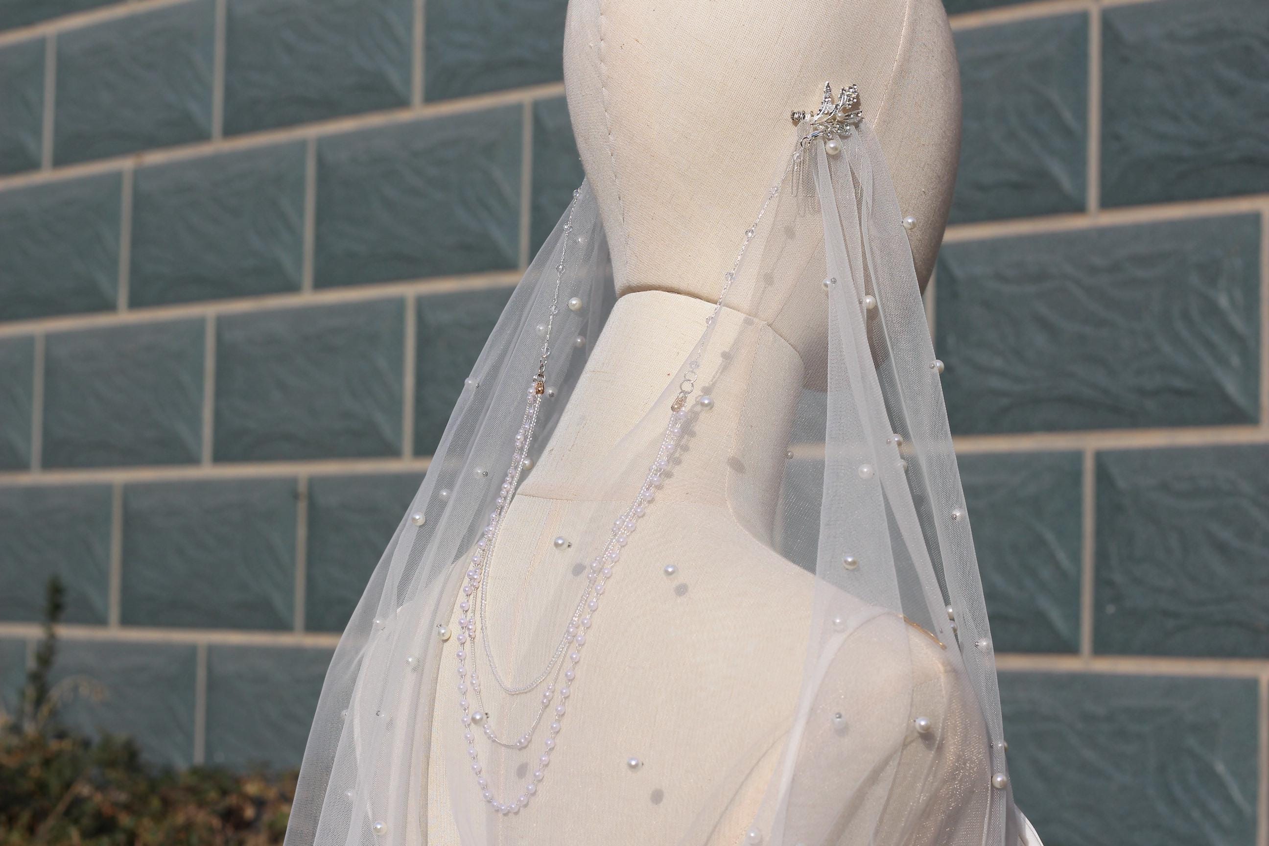 Pearl Draped Wedding Veil, Boho Bridal Headpiece, Fingertip Veil