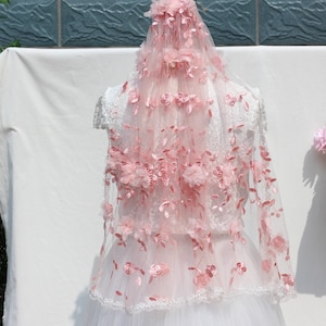 floral bridal veil embroidered,embroidered bridal veil,flower wedding veil,floral Wedding Veil,floral veil,flower lace veil,unique veils
