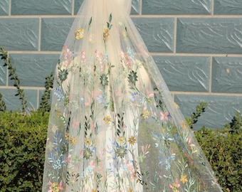 Embroidered Floral Wedding Veil, 3D Flower Bridal Veil