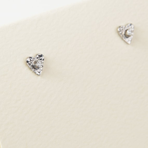 heart shape 14k white gold diamond earrings 5mm v… - image 4