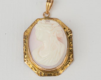 10k Yellow Gold Cameo Pendant, Victorian, Shell Carved Pendant