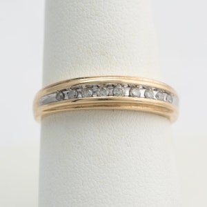 Diamond band ring 10k yellow gold, 1/5 carat, Size 7