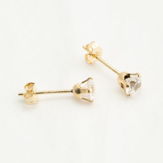 CZ Solitaire 14k Yellow Gold Stud Earrings - image 8