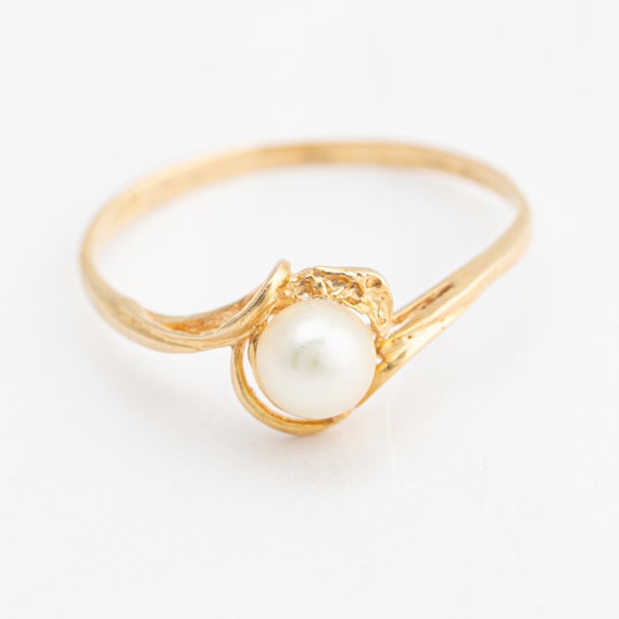 Pearl gold ring 18k yellow gold, Ring size 6.5, 4… - image 1