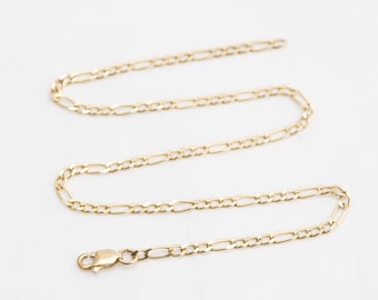 10k Figaro Link Anklet, 10 inches length, 2.3mm width, Gold lobster claw
