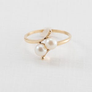 Vintage Double Pearl Bypass Ring, 10k Yellow Gold, Ring Size 4.75, 4.4mm Cultured Pearls