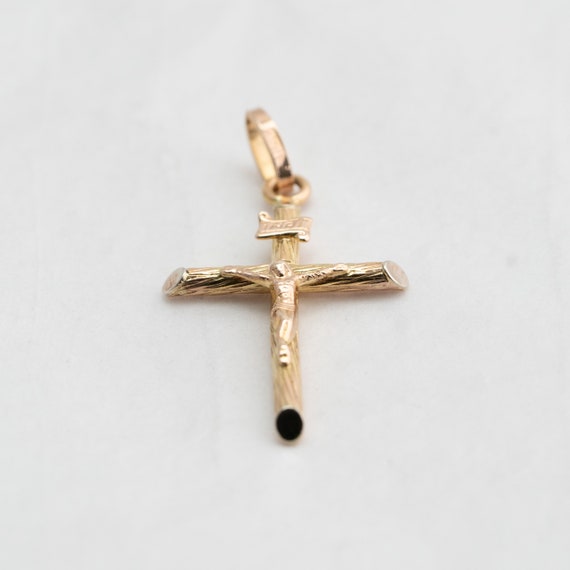 14k Crucifix Yellow Gold Pendant - image 7