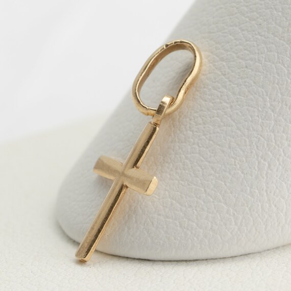Goldmark cross necklace deals