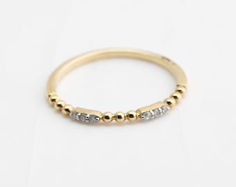 Banda de cuentas de diamantes en oro amarillo de 10 k, talla de anillo 7