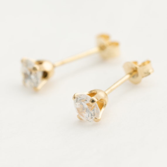 CZ Solitaire 14k Yellow Gold Stud Earrings - image 3