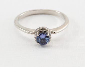 Tanzanite ring in sterling silver with white zircon accents, 5mm round gemstone, Silver 925, Ring Size 10
