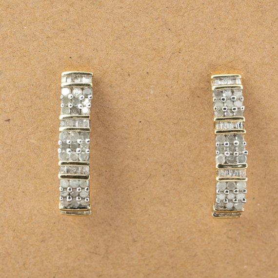 Diamond J hoop earrings, 10k yellow gold, 1/5 car… - image 8