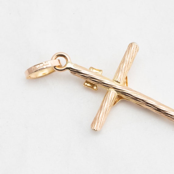 14k Crucifix Yellow Gold Pendant - image 6