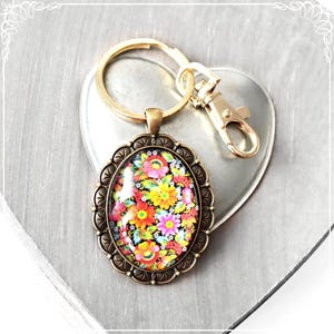 Key ring, pendant &#39;Blossom Splendor&#39;, Art Nouveau bag pendant flowers, art pendant floral carabiner, Mille Fleur