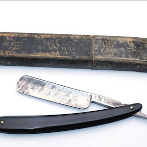Carl Friedrich Ern ES-EX Straight Razor with Original Case