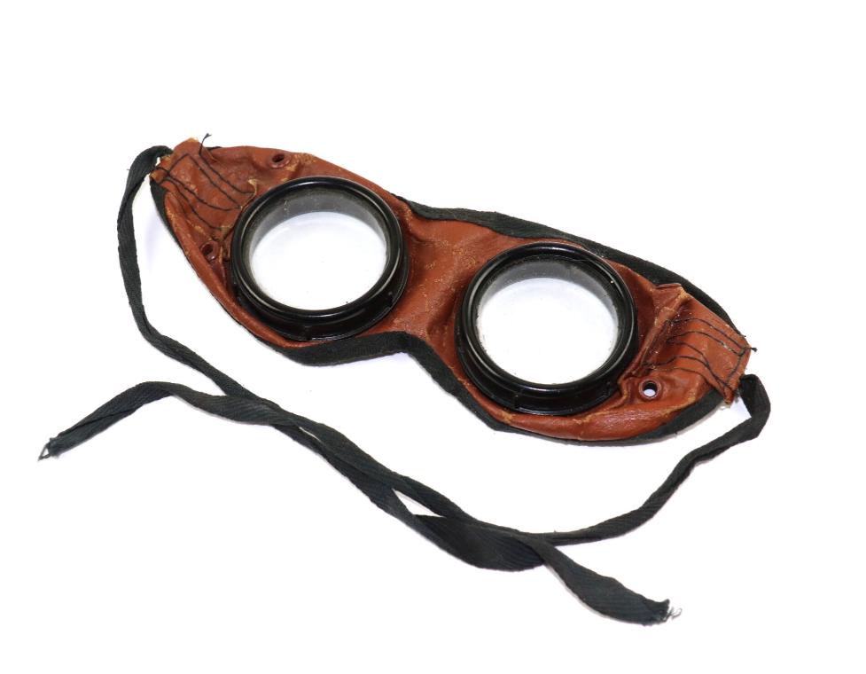 カ*カ様 希少 WW2米軍爆撃手 可変航空眼鏡 ゴーグル1944年製 実物中古セ Wwii goggles - Etsy 日本
