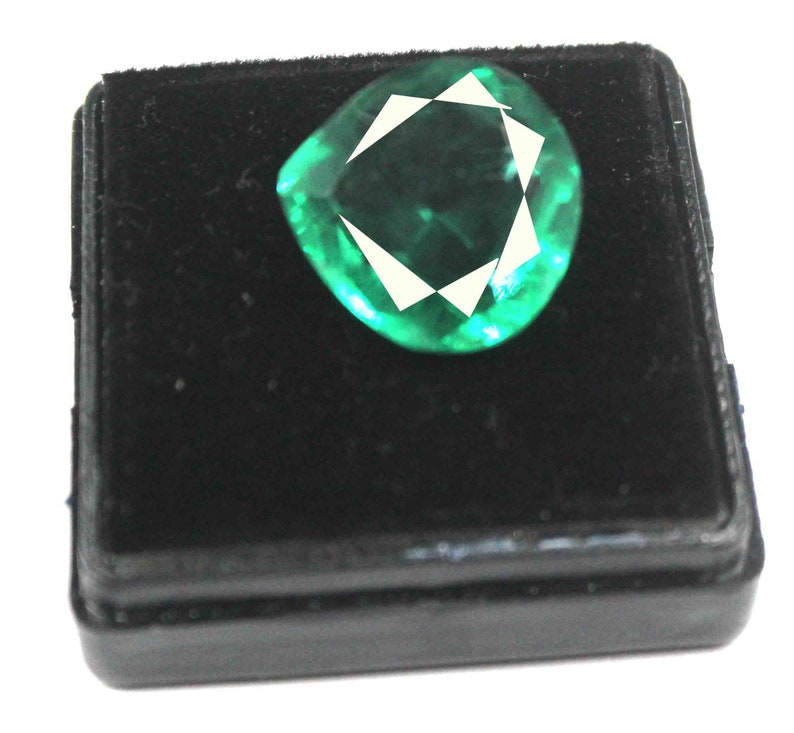 Limited Stone 16.70 Ct Certified Natural Colombian Green Emerald Pear Shape Gemstone Making For Ring NM109