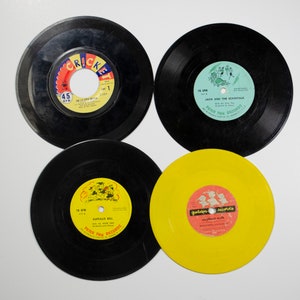 Vinyl 45 and 78 RPM Speed Vintage Records Children&#39;s Collection 7&quot;- 6&quot; yellow