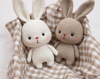 Tranguyenami- (FICHIER PDF) Lapin au crochet (sac carotte, collier, masque pour les yeux inclus) - Patron au crochet - Animal au crochet - Patron amigurumi