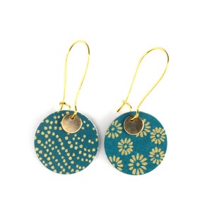 Boucles d'oreilles asymétriques papier japonais or et vert