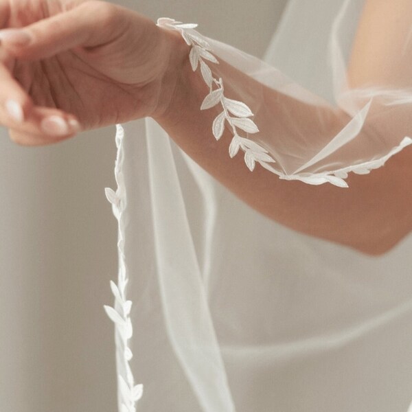 Leaf edge Veil, SOFTEST Ivory or Off White  Tulle ,Fingertip Chapel or Cathedral length Wedding veil, Veil with leaf trim, 1 Tier