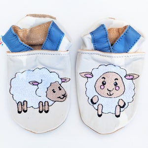 NEW STOCK Soft Sole Leather Baby Shoes. Slippers. Moccasins. Infant Toddler Children White Sheep on Cream