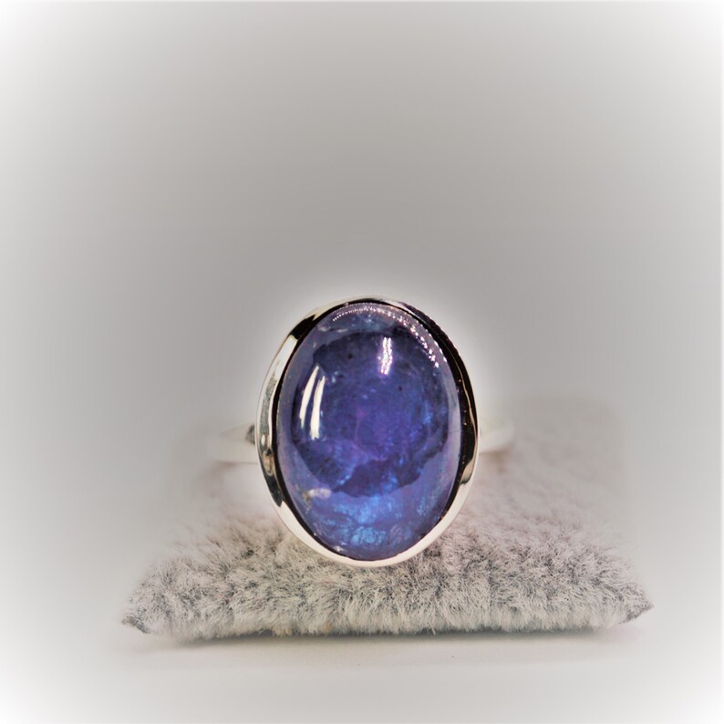925 Sterling Silver Ring Tanzanite Cabochon