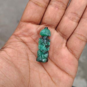 Carved Stone Emerald Statue, Hand Carved Emerald Ganesh Statue, Green Stone Ganesh Statue, Ganesha Statue, Spiritual Gift, Pooja Room, Home