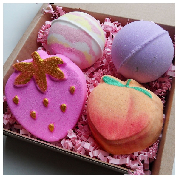 Bath Bomb Gift Sets Bath Bomb Set Gift Box For Her Vegan Peach Strawberry Marshmallow Lavender Scented Vegan Handmade Scents Birthday Gift