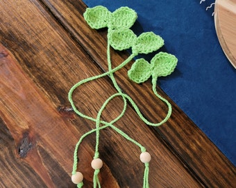 Handmade Crochet Sprout Bookmark – Nature-Inspired Reading Accessory, 100% Cotton, Unique Gift!