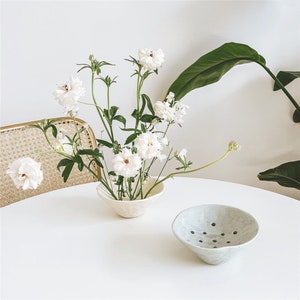 3 Colors - KENZAN/Flower Frog/Flower Arrangement/Japanese Ikebana/Vintage Flower Vase/Flower Holder/Flower Bowl/Ceramics Vase/Ikebana Vase