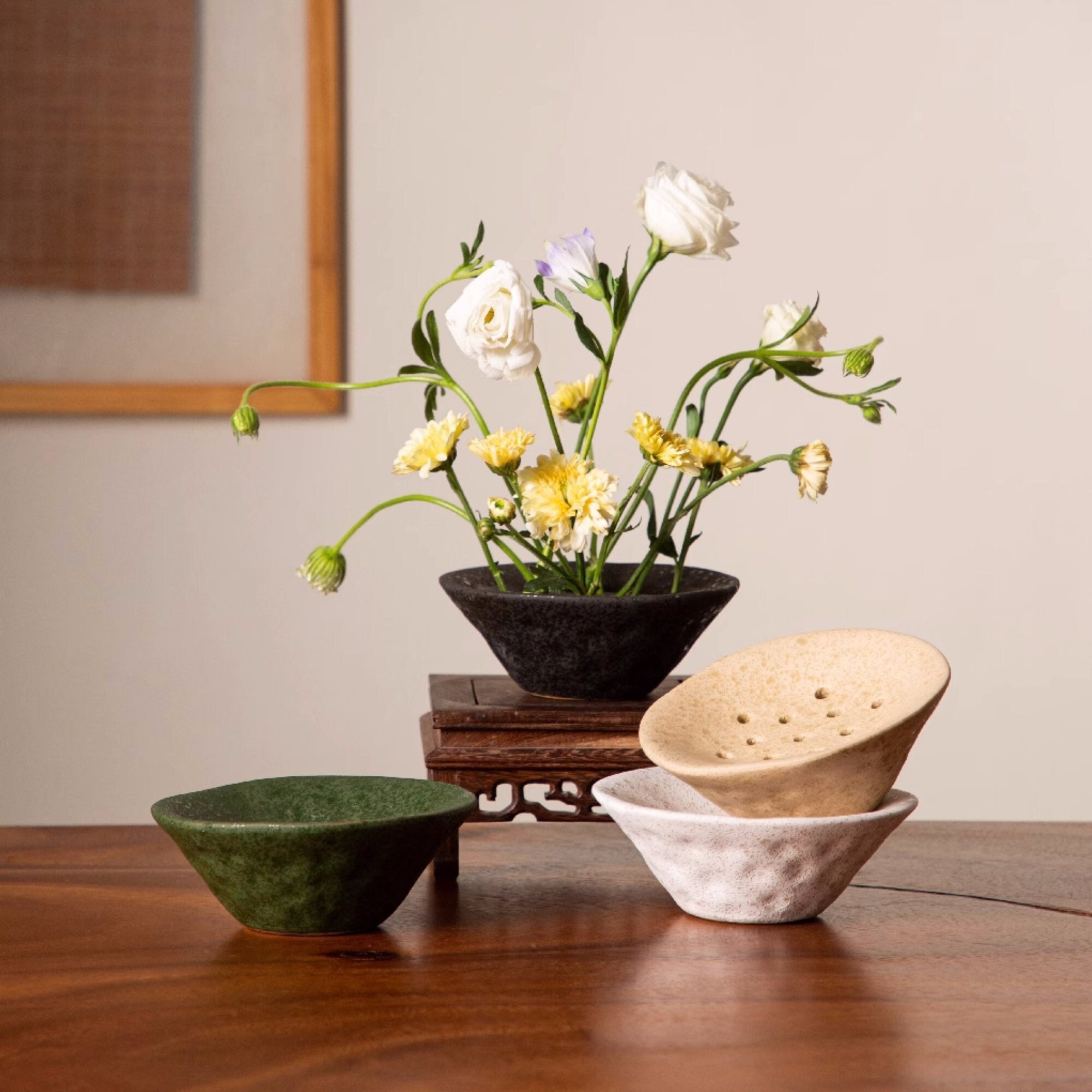 Stoneware Ikebana Vase Setceramic Vase & Metal Kenzan/japanese Ikebana/flower  Arrangement/ikebana Container/ikebana Bowl 