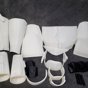 Mandalorian Armor Set