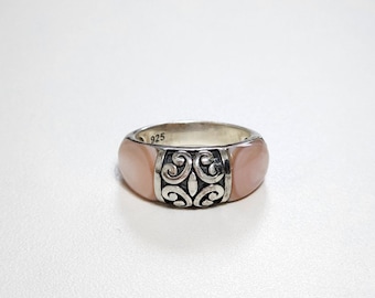 Korean traditional wedding ring vine jade ring hanbok