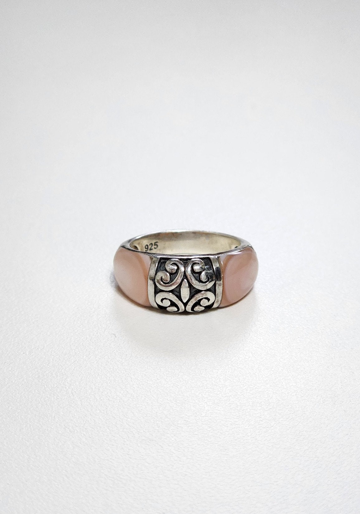 Korean traditional wedding ring vine jade ring hanbok