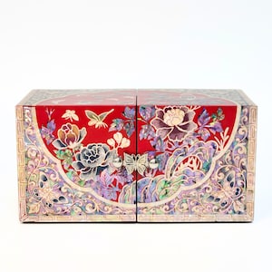 Red Mother of pearl Jewelry Box Najeon Lacquer Two stage mother of pearl box