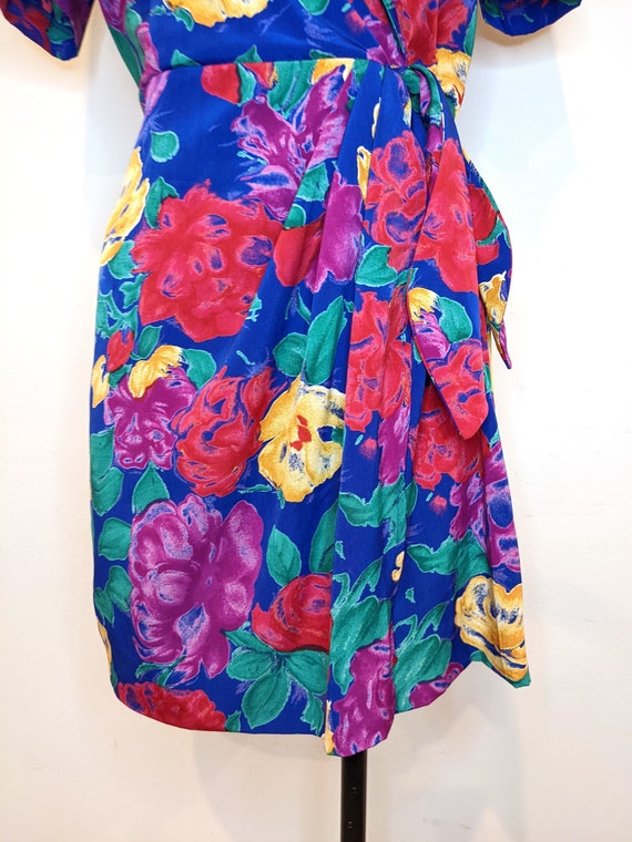 Rainbow Rose Print Floral Mini Dress // Vintage 9… - image 3