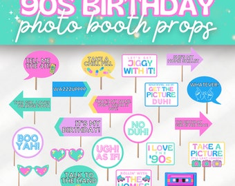 90年代の誕生日パーティー用プリント可能な写真ブース小道具、レトロな90年代またはY2K 2000年代の誕生日パーティー用、自撮りステーション用の偽の小道具、SABRINA