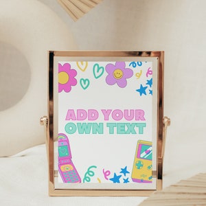 Décorations de fête de l'an 2000, enseigne sur toile modifiable et personnalisable pour un enterrement de vie de jeune fille du millénaire des années 2000 ou une décoration d'anniversaire rétro des années 2000 ou 90, BELLA