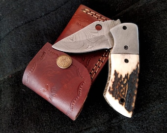 Damascus steel folding knife, stag horn handle, pocket knife with leather pouch, skinner knife, father's day gift.