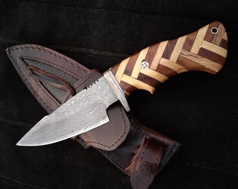 Beautiful handmade skinning knife, Damascus steel blade, fix blade knife, father's day gift