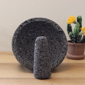 Perfect for salsas, guacamole, meats, barbecues, seafood, appetizer, etc. These bowl & pestle molcajetes are a must have for your parties, family dinners,  restaurant, or formal special occasions. Black/dark grey lava rock.