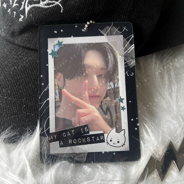 Porte-cartes photo Kpop : Mon chat est un porte-clés en acrylique Rockstar