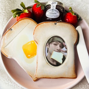 Portafotos Kpop - Llavero Buttered Toast para tarjetas fotográficas, juegos de cartas coleccionables, fotos pequeñas