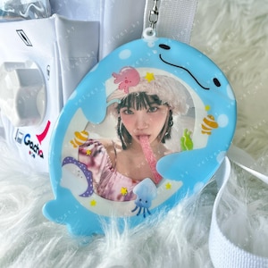 Portafotos Kpop - Tiburón ballena, lindo llavero con temática de acuario y peces para tarjetas fotográficas, juegos de cartas coleccionables y fotos pequeñas.