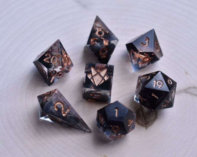 Cursed Dread Full Polyhedral Sharp Edge Dice Set Black and Copper