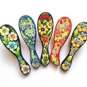 Handmade Wooden Hair Brush: Petrykivka Floral Painting