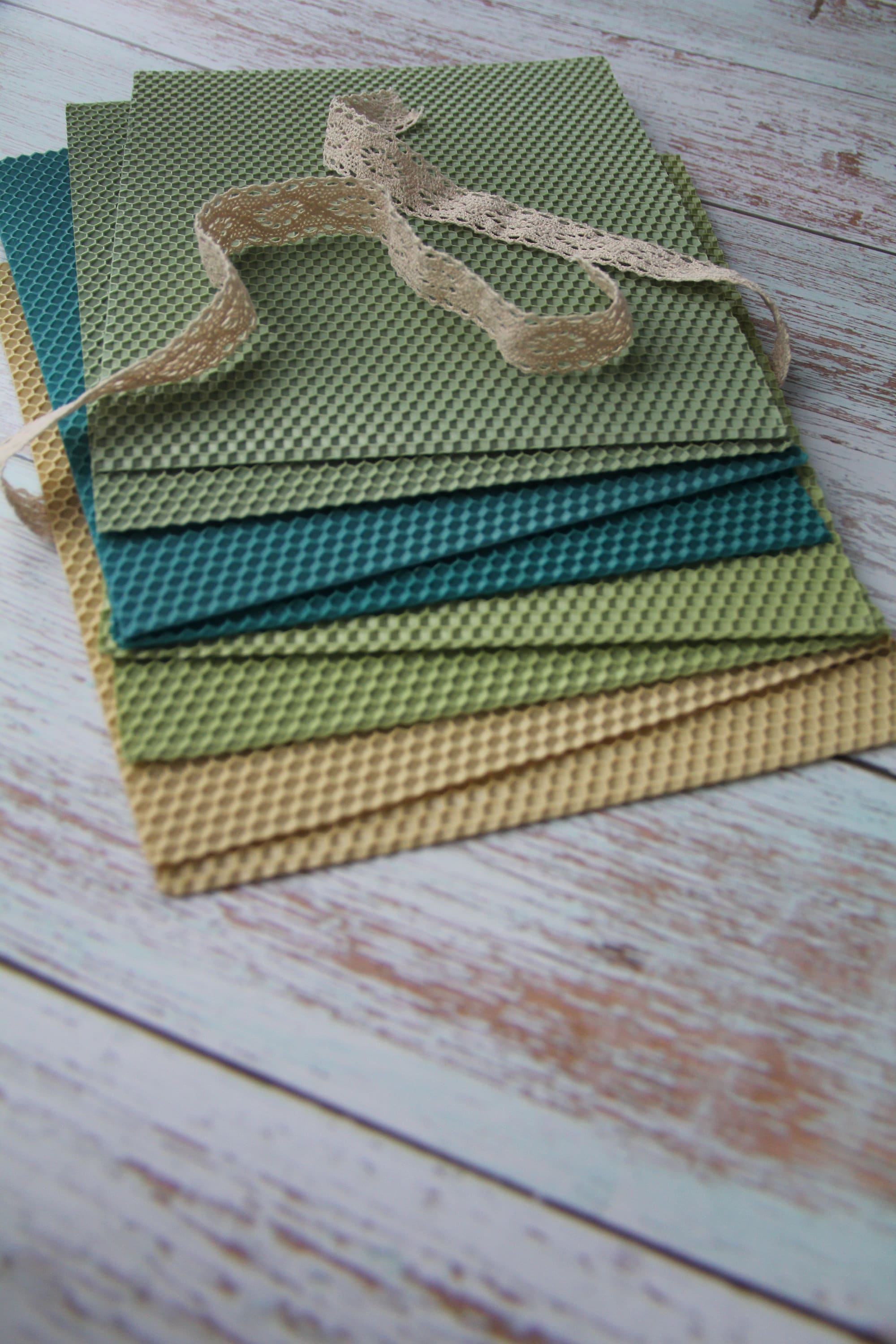 Candle Making Kit 16 Beeswax Sheets to Make Rolled Candles Etsy