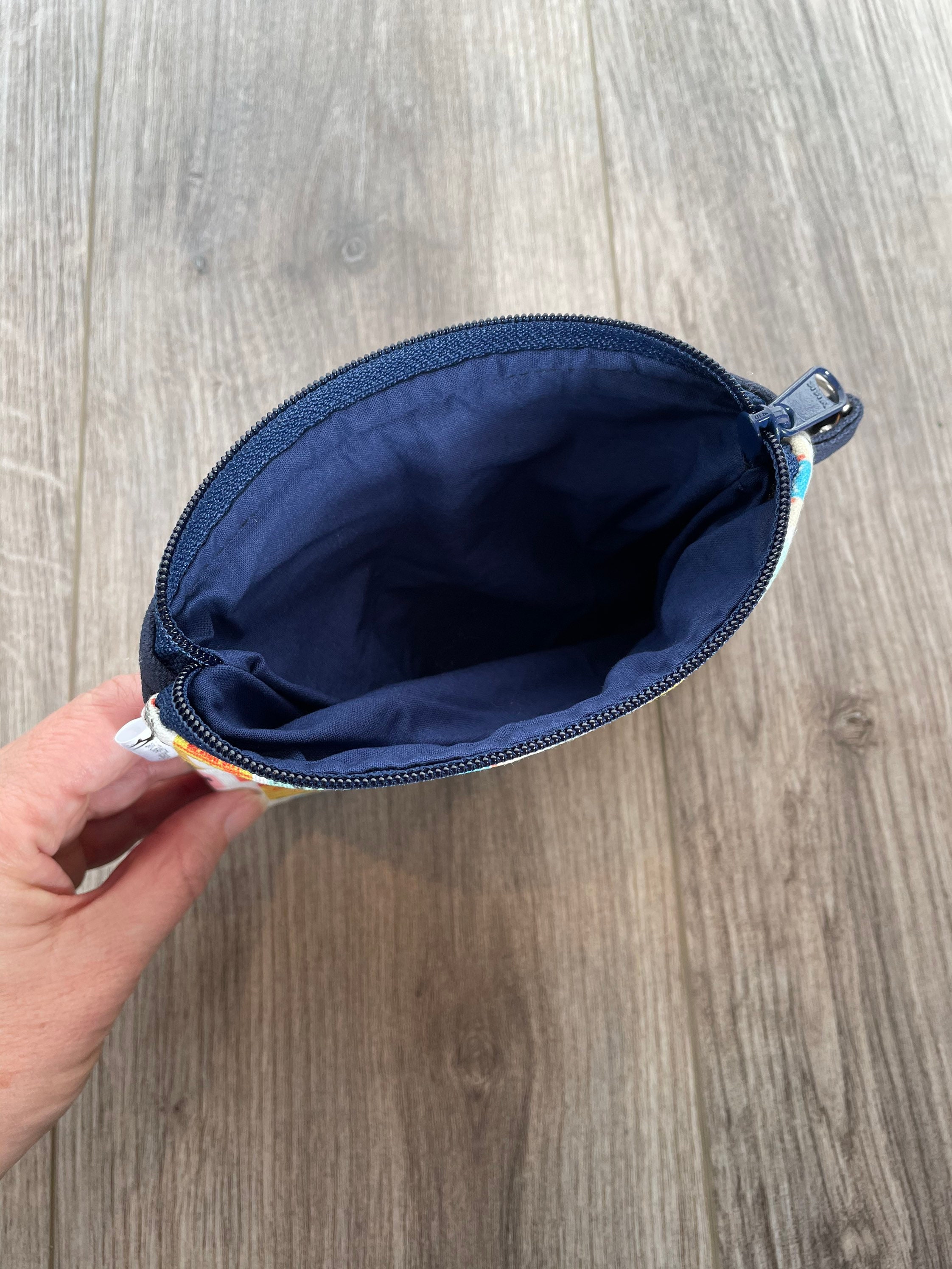 Flight attendant/ Pilot/ gift/ coin purse/ airplane bag/ Etsy